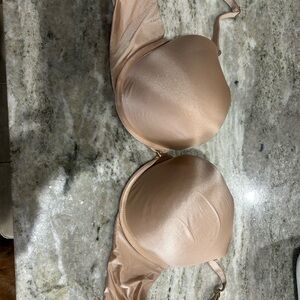 Victorias Secret Bombshell bra 36C